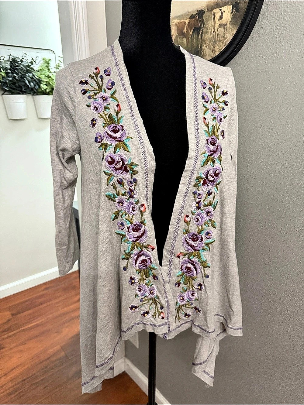 Johnny Was Los Angeles Embroidered Floral Cardigan in Gray Size Small